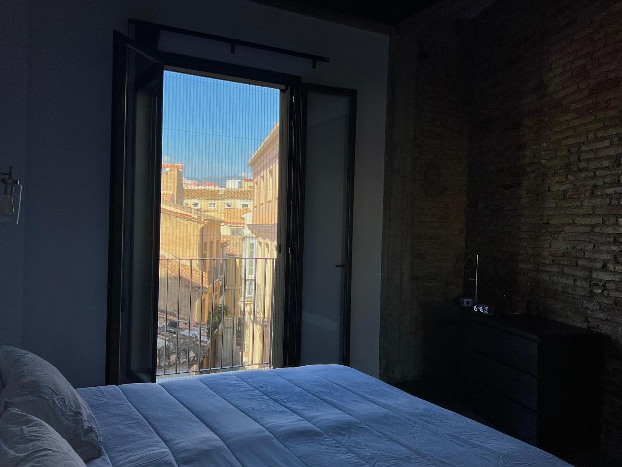 Apartamento One Bedroom, Bed, Sofa Bed, Home-office, Modern, Quiet, Fully Equipped, Powerful Ac, 300 Mbps Fibre, Washer And Dryer