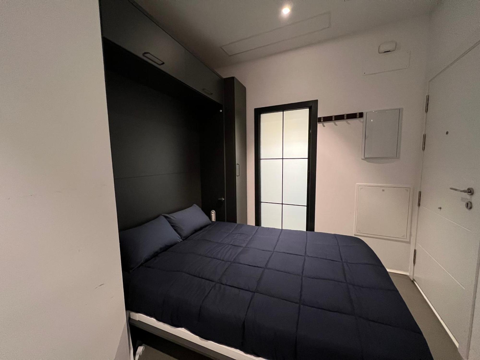 Apartamento One Bedroom, Bed, Sofa Bed, Home-office, Modern, Quiet, Fully Equipped, Powerful Ac, 300 Mbps Fibre, Washer And Dryer Málaga